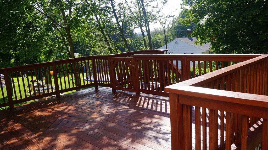 9 Spring Street Clinton, MA 01510 - Photo 5 of 21 Gallery Image 5