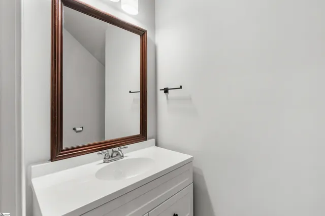 $319,999 | 226 Alice Farr Drive, Greenville, SC 29617