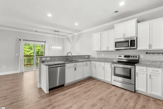 $319,999 | 226 Alice Farr Drive, Greenville, SC 29617