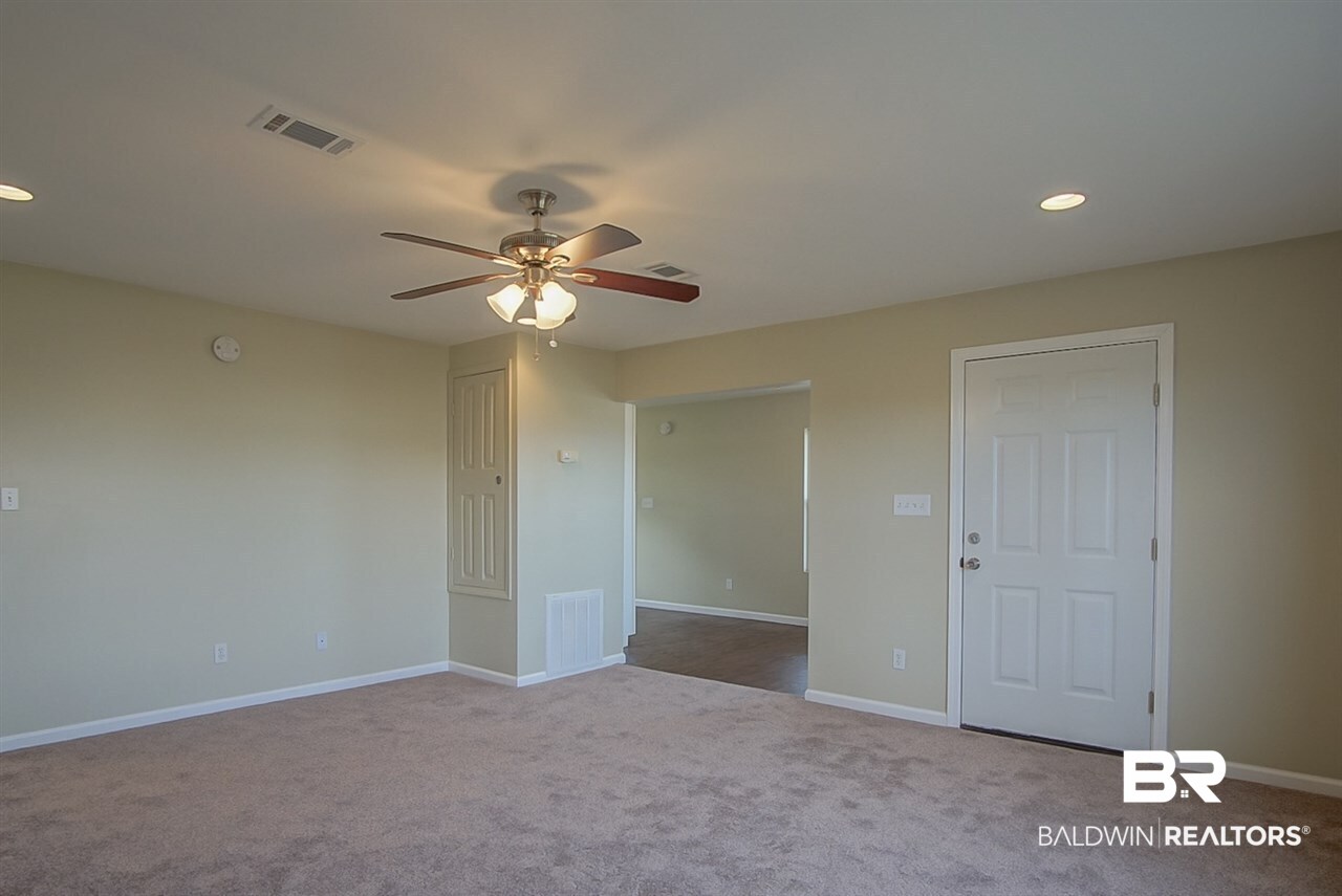 27074 Highway 98 Elberta, AL 36530 - Photo 5 of 24 Gallery Image 5