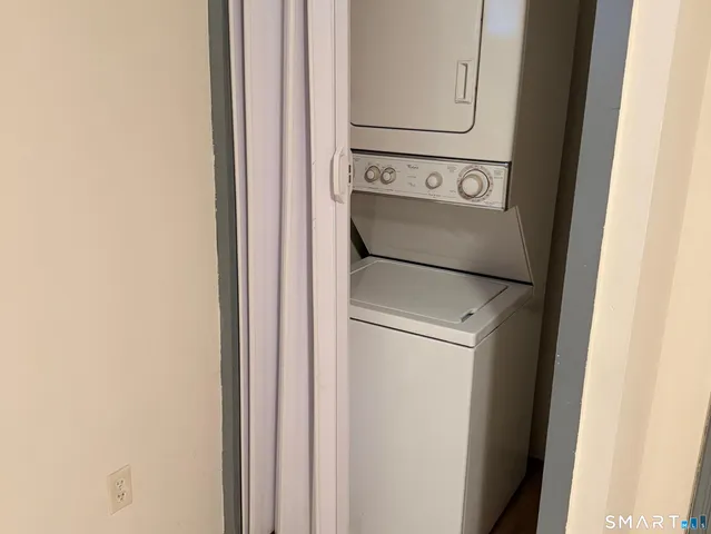 $1,100 | 17 1st Avenue, Waterbury, CT 06710