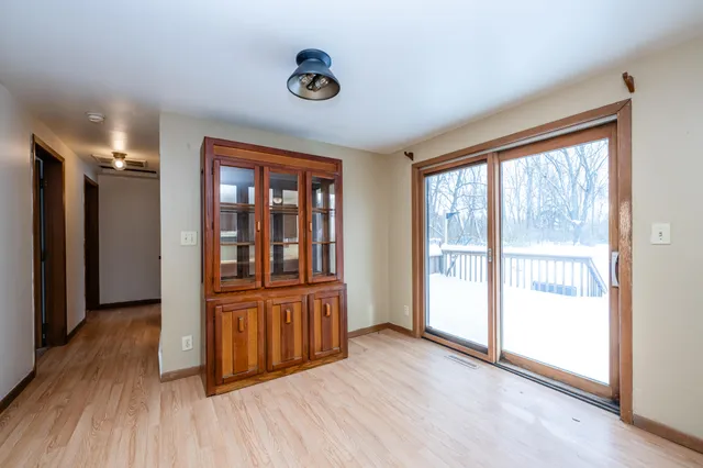 $298,500 | 12843 South Wolcott Street, Sawyer, MI 49125