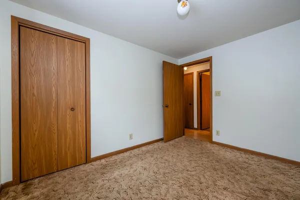 $278,500 | 12843 South Wolcott Street, Sawyer, MI 49125