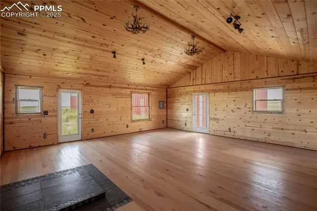 $825,000 | 21875 Highway 24, Peyton, CO 80831