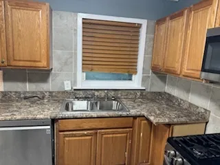 $140,000 | 9741 South Hoxie Avenue, Chicago, IL 60617