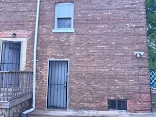 $140,000 | 9741 South Hoxie Avenue, Chicago, IL 60617