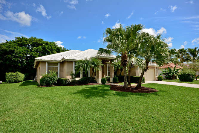 10767 Sea Cliff Circle Boca Raton, FL 33498 - Photo 33 of 45 10767 Sea Cliff Cir Boca Raton-small-033
