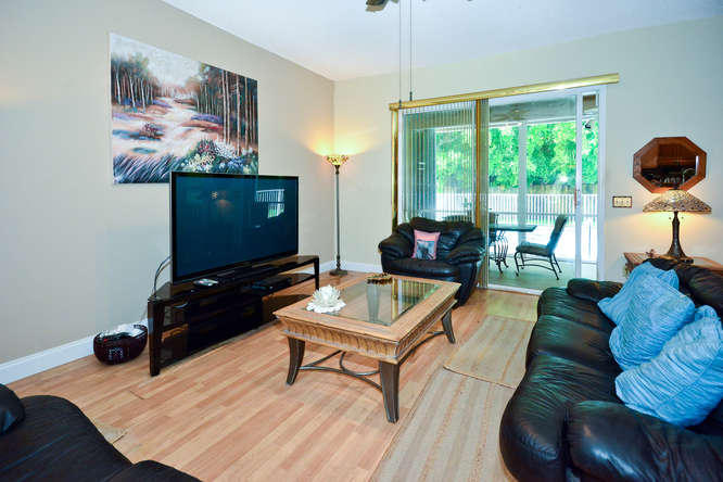 10767 Sea Cliff Circle Boca Raton, FL 33498 - Photo 8 of 45 10767 Sea Cliff Cir Boca Raton-small-008