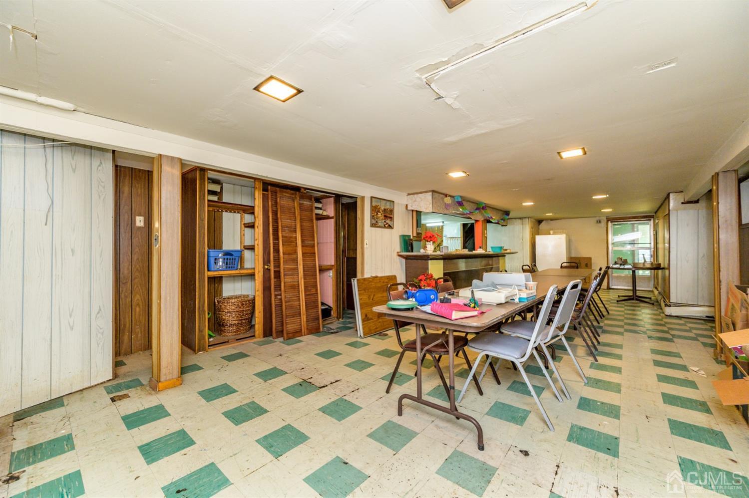 370 East Millstream Road Cream Ridge, NJ 08514 - Photo 43 of 54