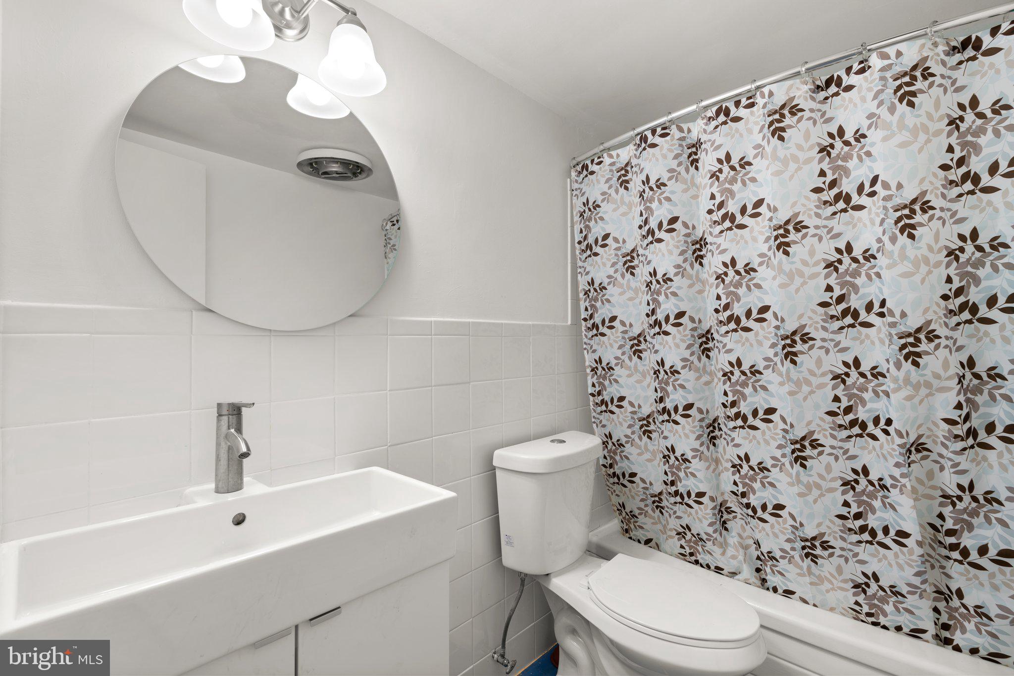 1828 Metzerott Road, Unit 405 Adelphi, MD 20783 - Photo 11 of 22