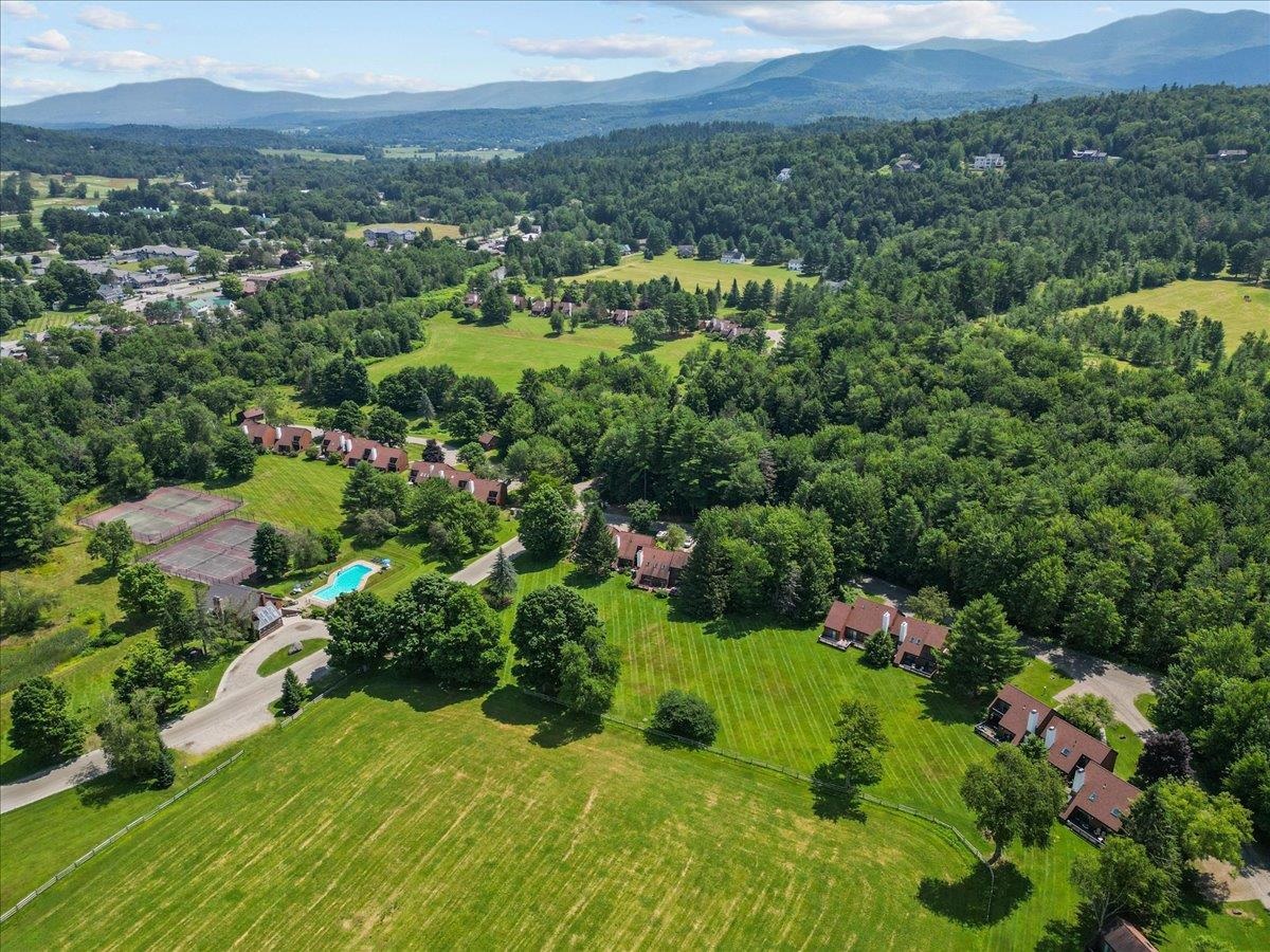 70 Field Road, Unit 5 Stowe, VT 05672 - Photo 48 of 51