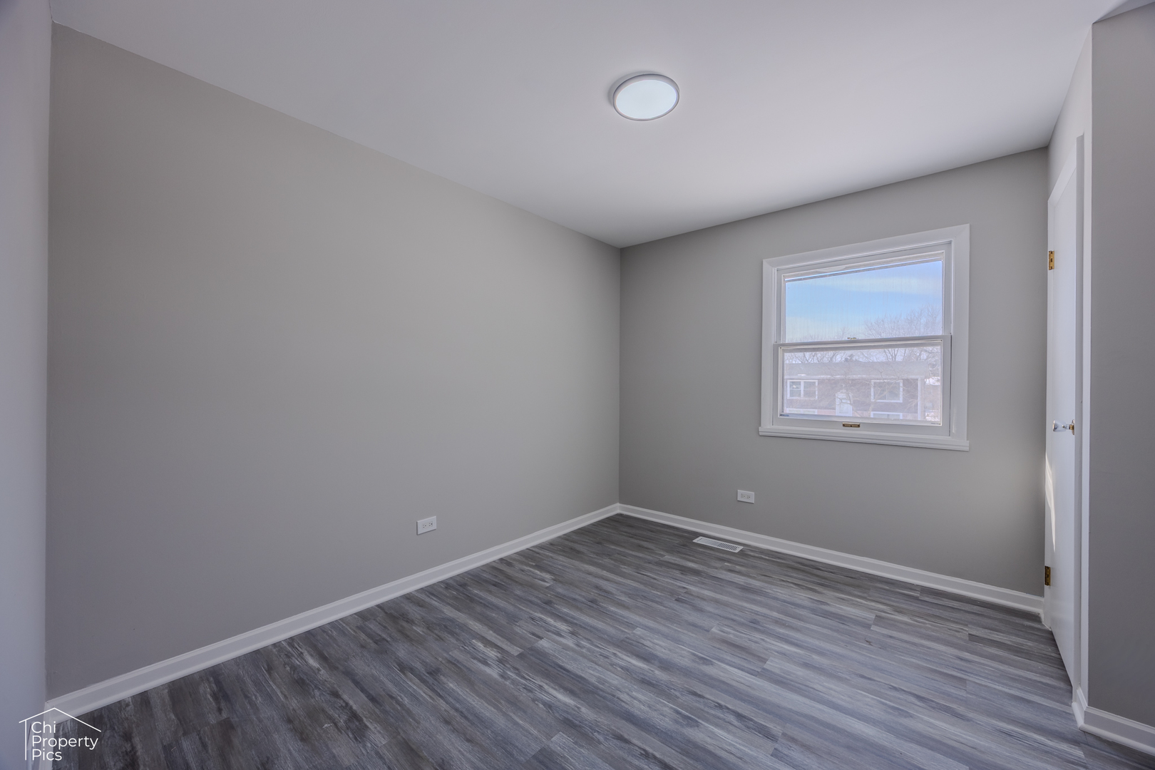 6967 Hemlock Street Hanover Park, IL 60133 - Photo 12 of 27