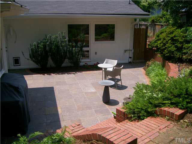 2120 Buckingham Road Raleigh, NC 27607 - Photo 16 of 22 Photo 16