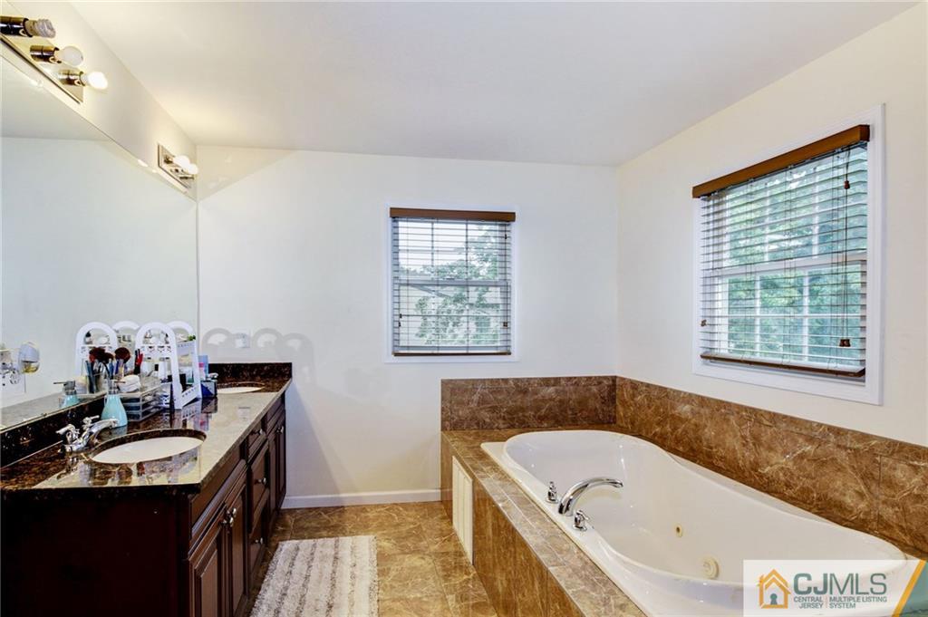 950 New Dover Road Edison, NJ 08820 - Photo 17 of 35 Gallery Image 17