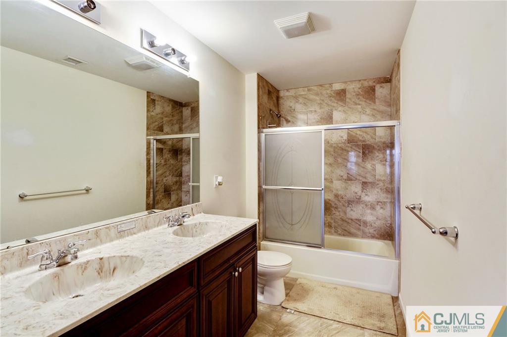 950 New Dover Road Edison, NJ 08820 - Photo 25 of 35 Gallery Image 25
