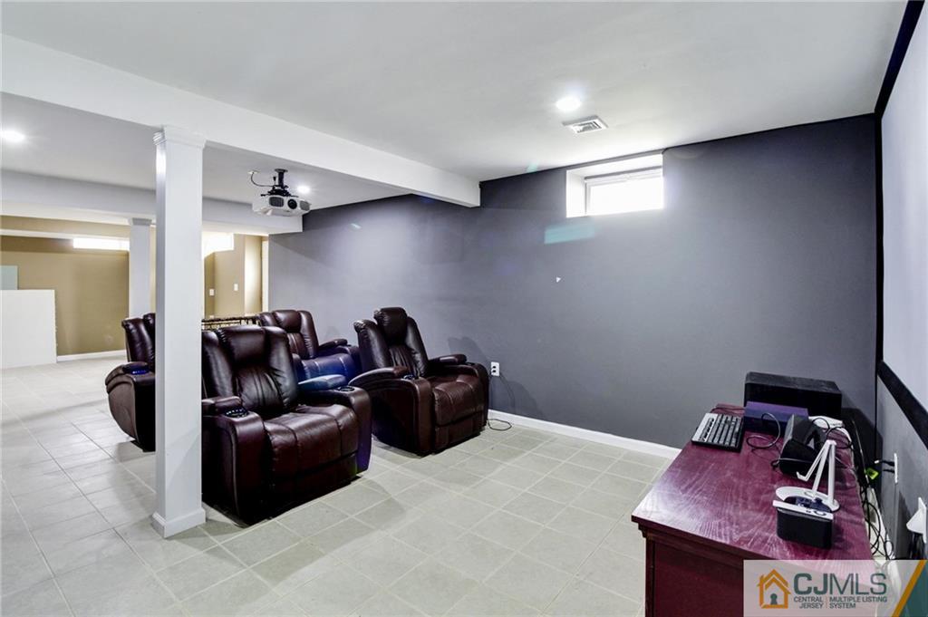 950 New Dover Road Edison, NJ 08820 - Photo 27 of 35 Gallery Image 27