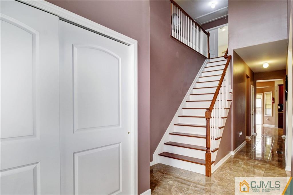 950 New Dover Road Edison, NJ 08820 - Photo 8 of 35 Gallery Image 8