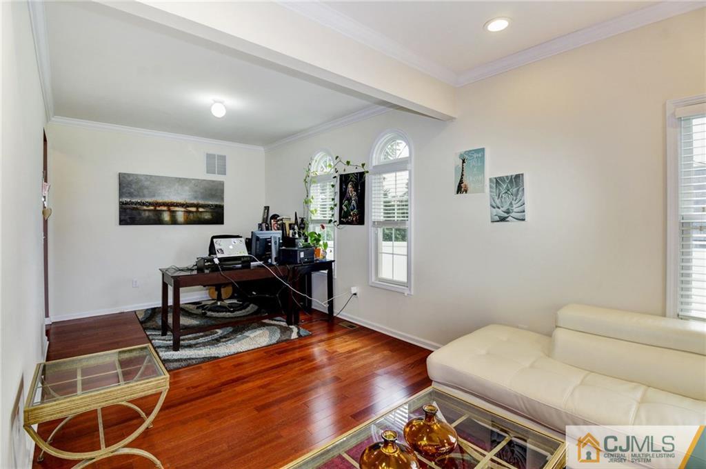 950 New Dover Road Edison, NJ 08820 - Photo 10 of 35 Gallery Image 10