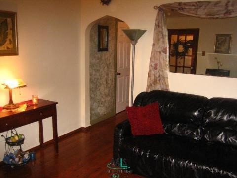 21235 Universal Eastpointe, MI 48021 - Photo 2 of 9 416017-1.JPG
