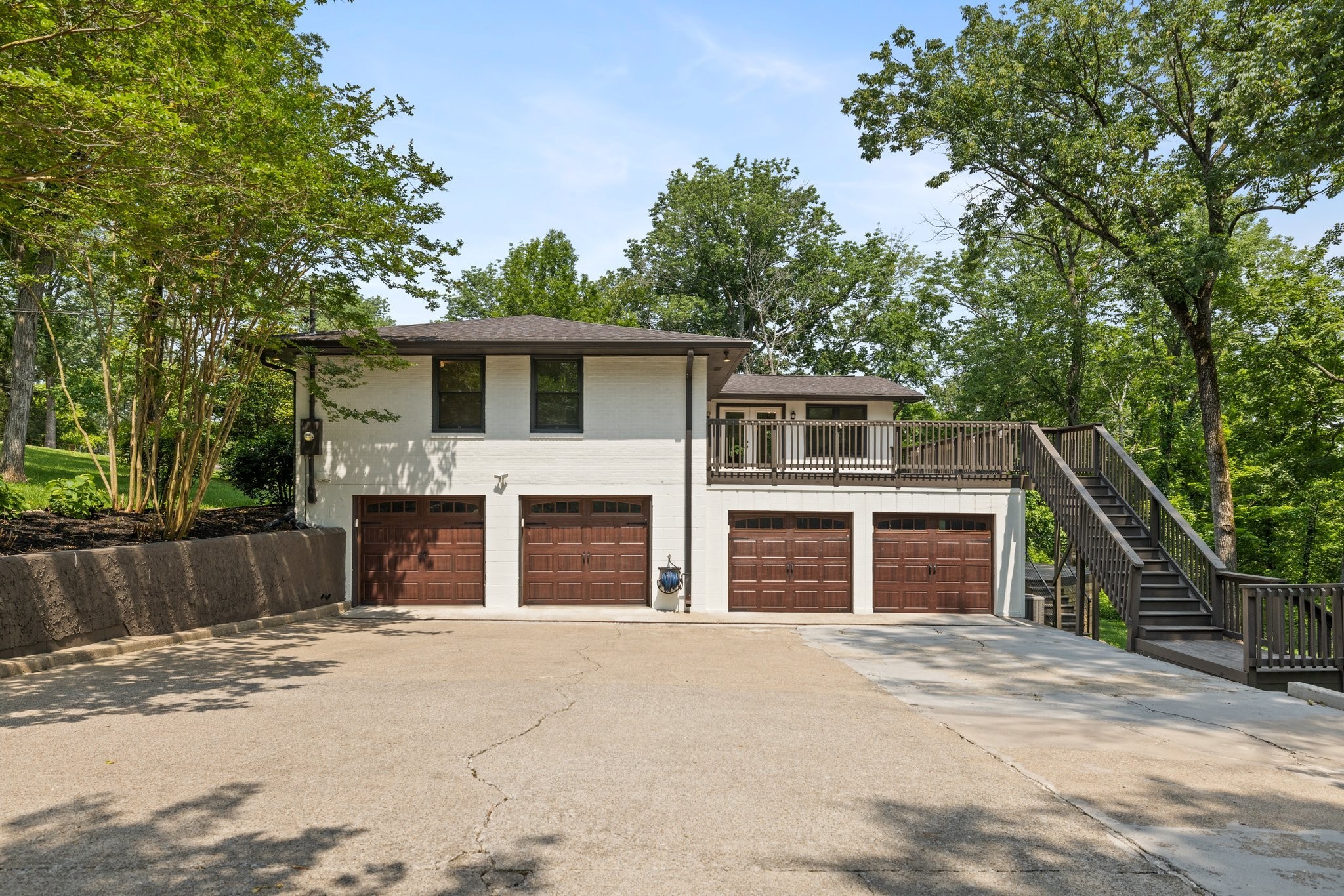 1116 Sparta Road Nashville, TN 37205 - Photo 78 of 91 a house with a large space
