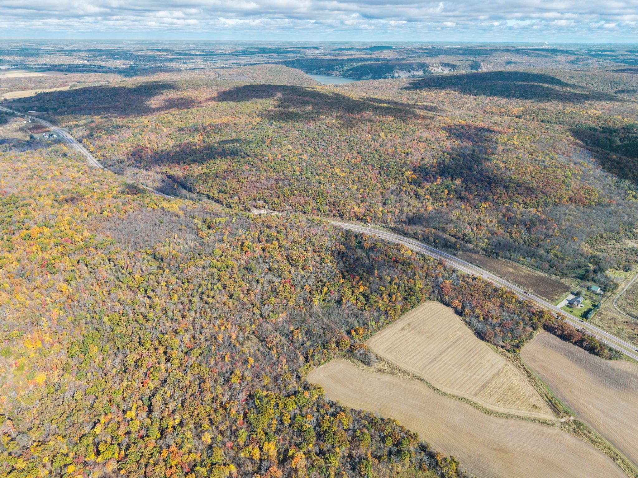 12 Highway 12 Baraboo, WI 53913 - Photo 16 of 18