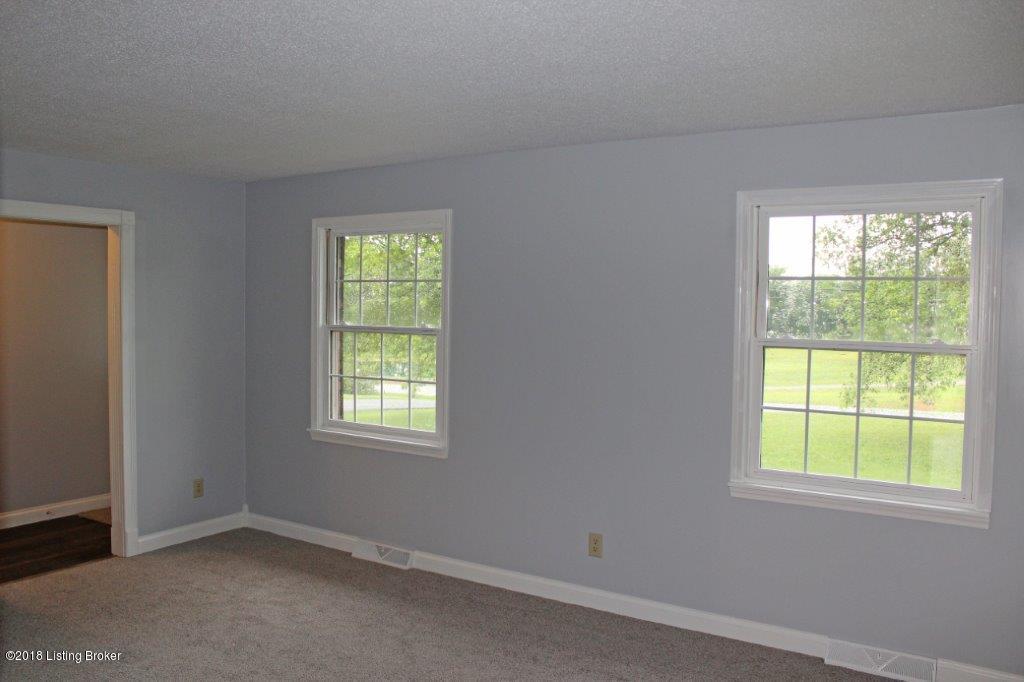 3043 Rineyville-Big Springs Road Rineyville, KY 40162 - Photo 7 of 22 IMG_1372