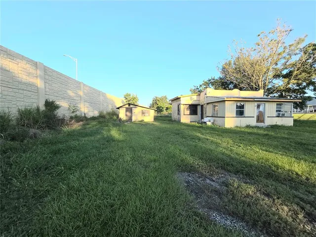 $180,000 | 327 South Miami Street, Lake Wales, FL 33853