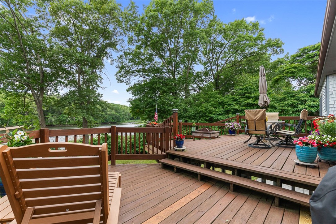 12 Silver Street Warwick, RI 02889 - Photo 30 of 50