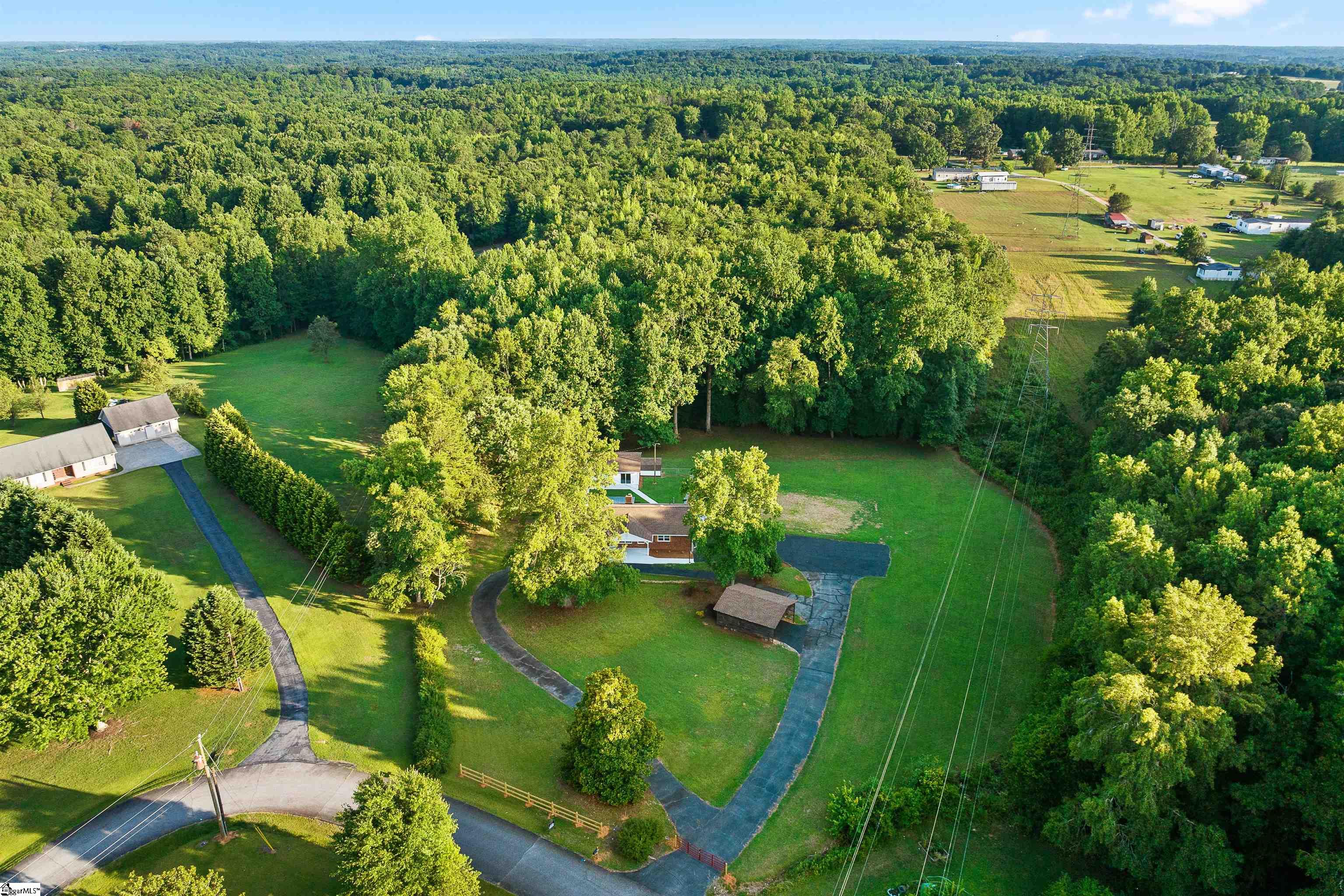 205 State Rd S-42-4322 Chesnee, SC 29323 - Photo 1 of 35