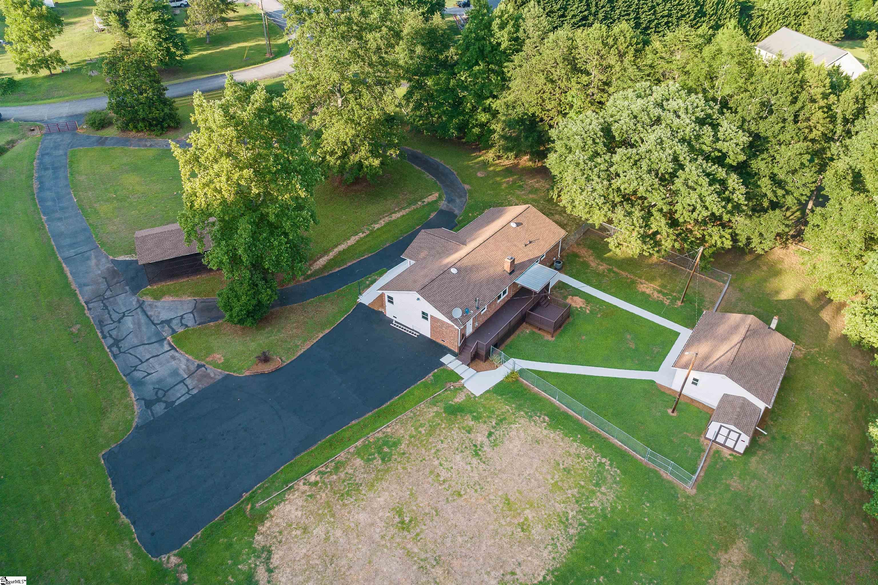205 State Rd S-42-4322 Chesnee, SC 29323 - Photo 3 of 35