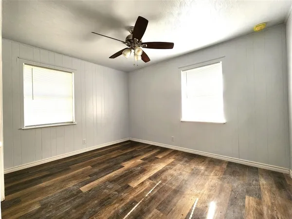 $2,100 | 3604 Valley View Road, Denton, TX 76209