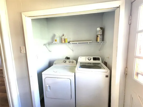 $2,100 | 3604 Valley View Road, Denton, TX 76209