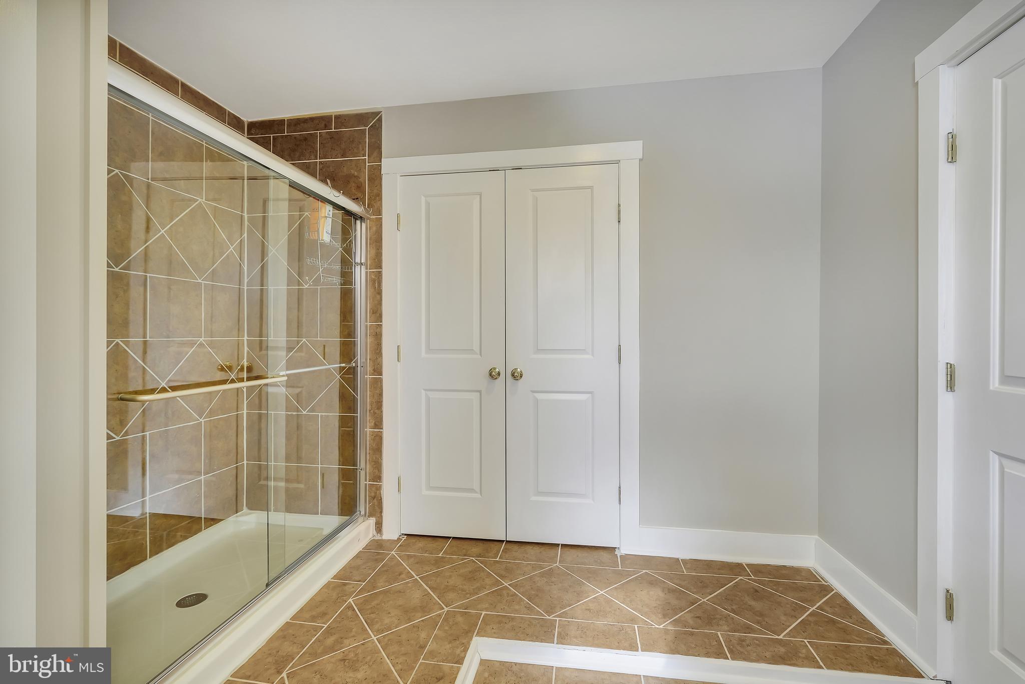 3504 Edgewood Road Baltimore, MD 21215 - Photo 18 of 60