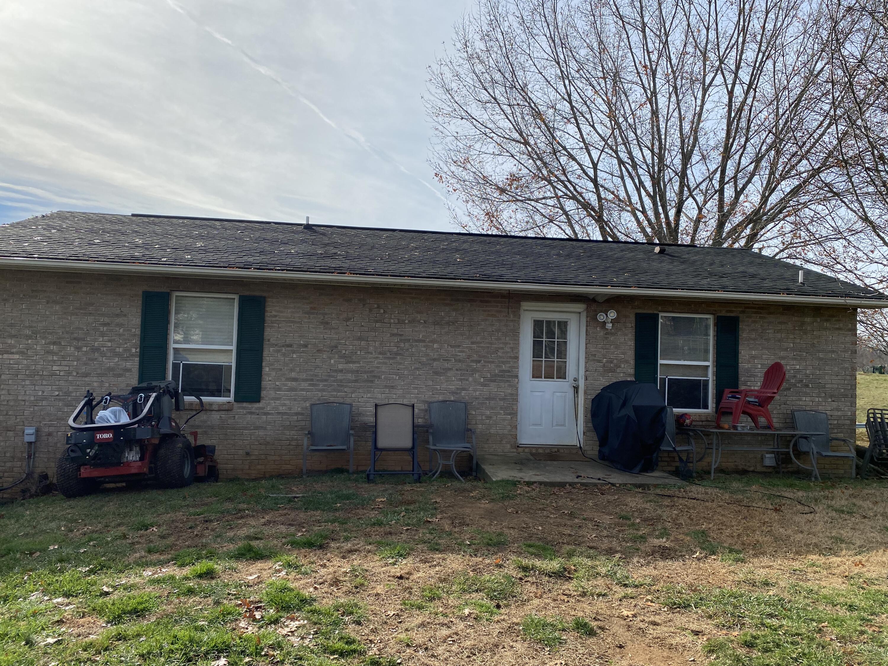 2993 Buckingham Road Greeneville, TN 37745 - Photo 17 of 20 0AE492FE-AE46-493C-A53C-DAD5997AACF0
