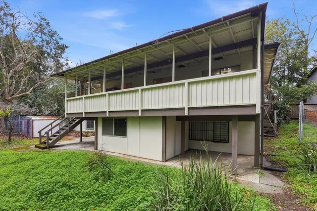 $2,999,000 | 13910 Ravenwood Drive, Saratoga, CA 95070