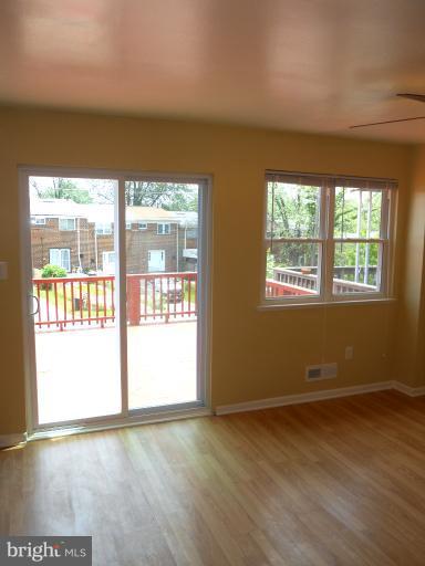 661 Queensgate Road Baltimore, MD 21229 - Photo 15 of 21 Kitchen