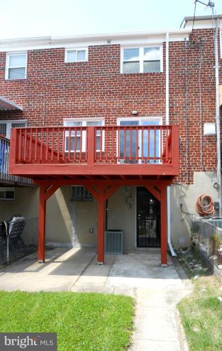 661 Queensgate Road Baltimore, MD 21229 - Photo 16 of 21 Exterior (Rear)