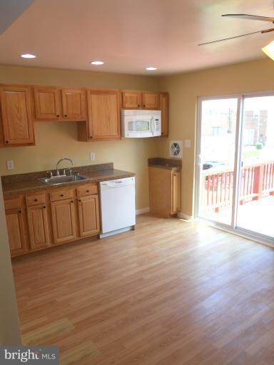 661 Queensgate Road Baltimore, MD 21229 - Photo 18 of 21 Kitchen