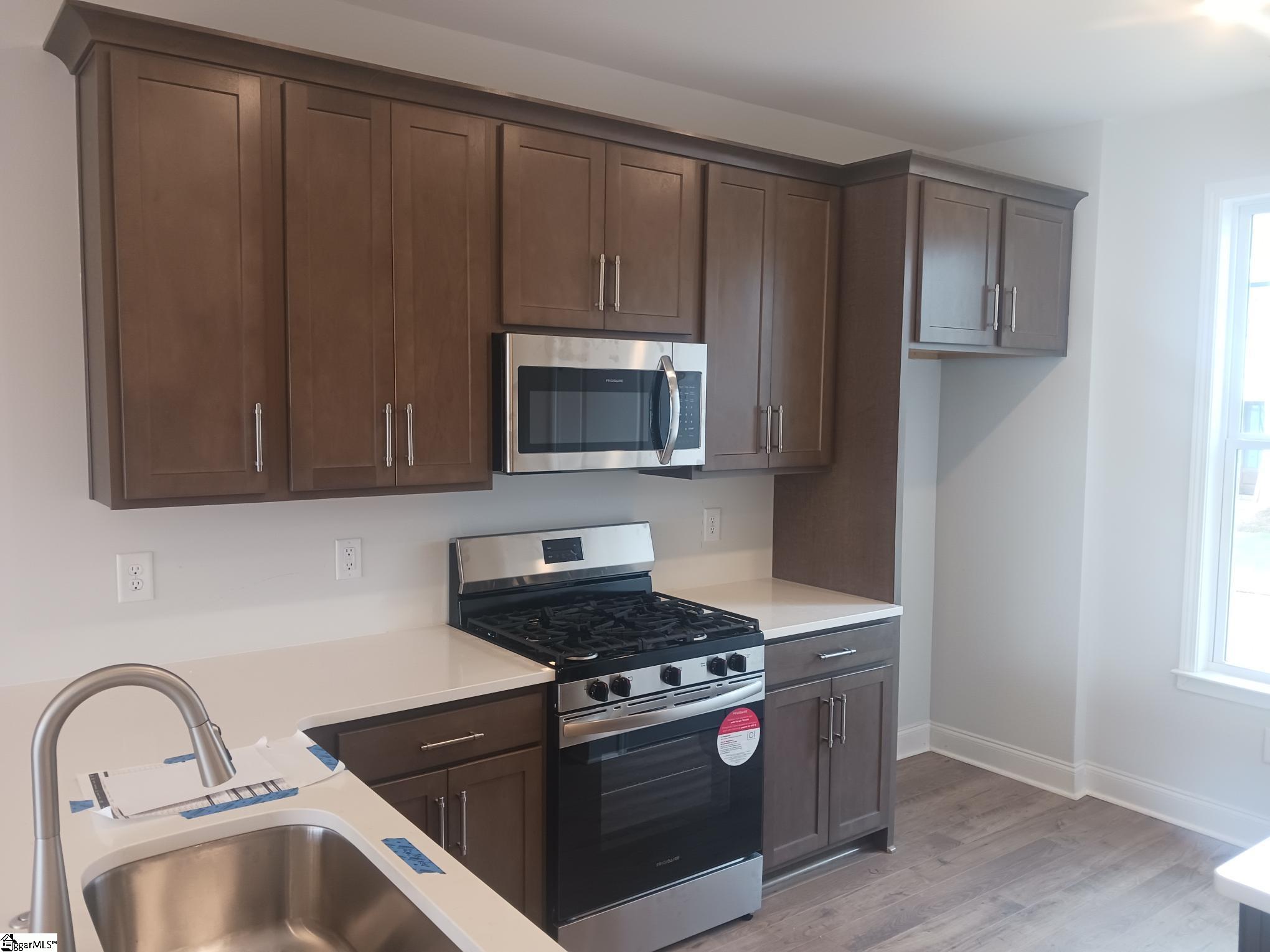 404 Encampment Boulevard Simpsonville, SC 29681 - Photo 10 of 33