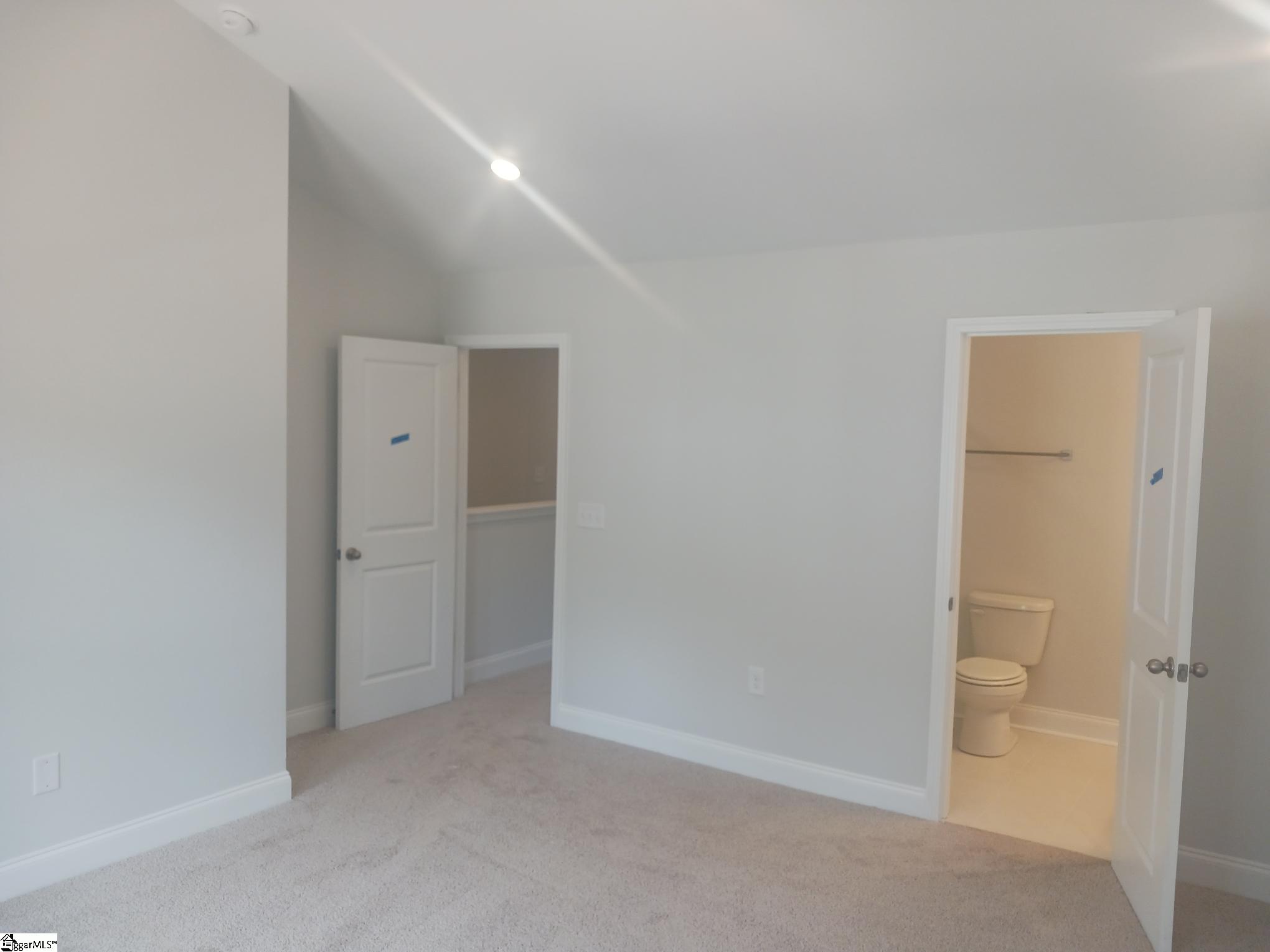 404 Encampment Boulevard Simpsonville, SC 29681 - Photo 10 of 33