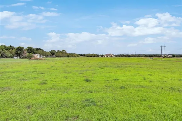 $635,000 | 1100-1120 Harris Creek Road, McGregor, TX 76657