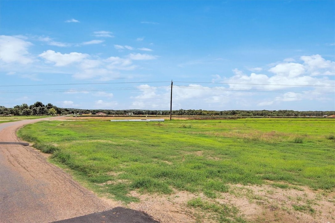 1100-1120 Harris Creek Road McGregor, TX 76657 - Photo 4 of 4