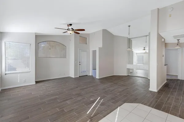 $2,100 | 302 North Hudson Place, Chandler, AZ 85225
