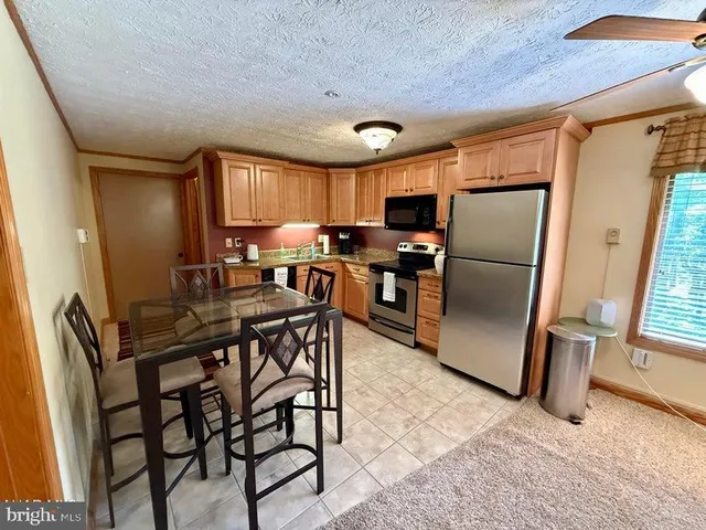 $96,000 | 143 East Valley Point Lane, Unit 1323, Claysburg, PA 16625