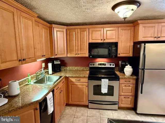 $96,000 | 143 East Valley Point Lane, Unit 1323, Claysburg, PA 16625