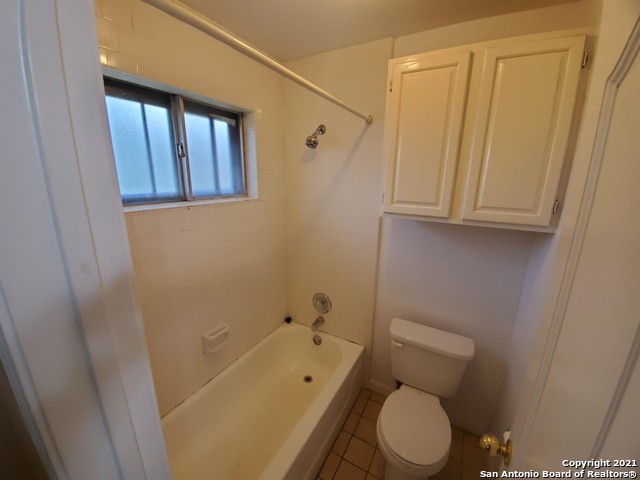 2501 Cedar Lane Schertz, TX 78154 - Photo 7 of 13