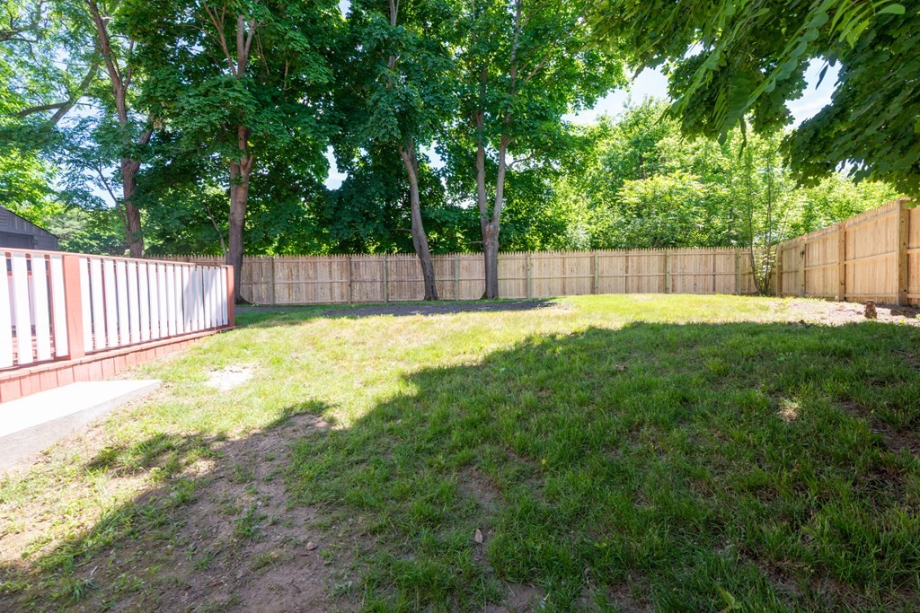 8 Glen Road Peabody, MA 01960 - Photo 4 of 40