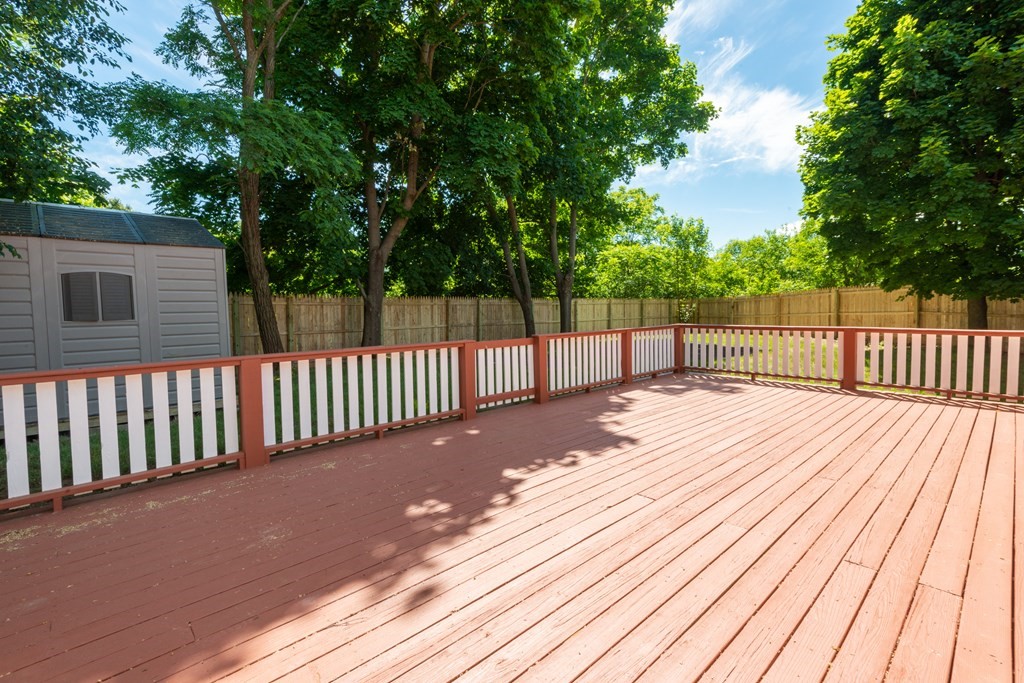 8 Glen Road Peabody, MA 01960 - Photo 9 of 40