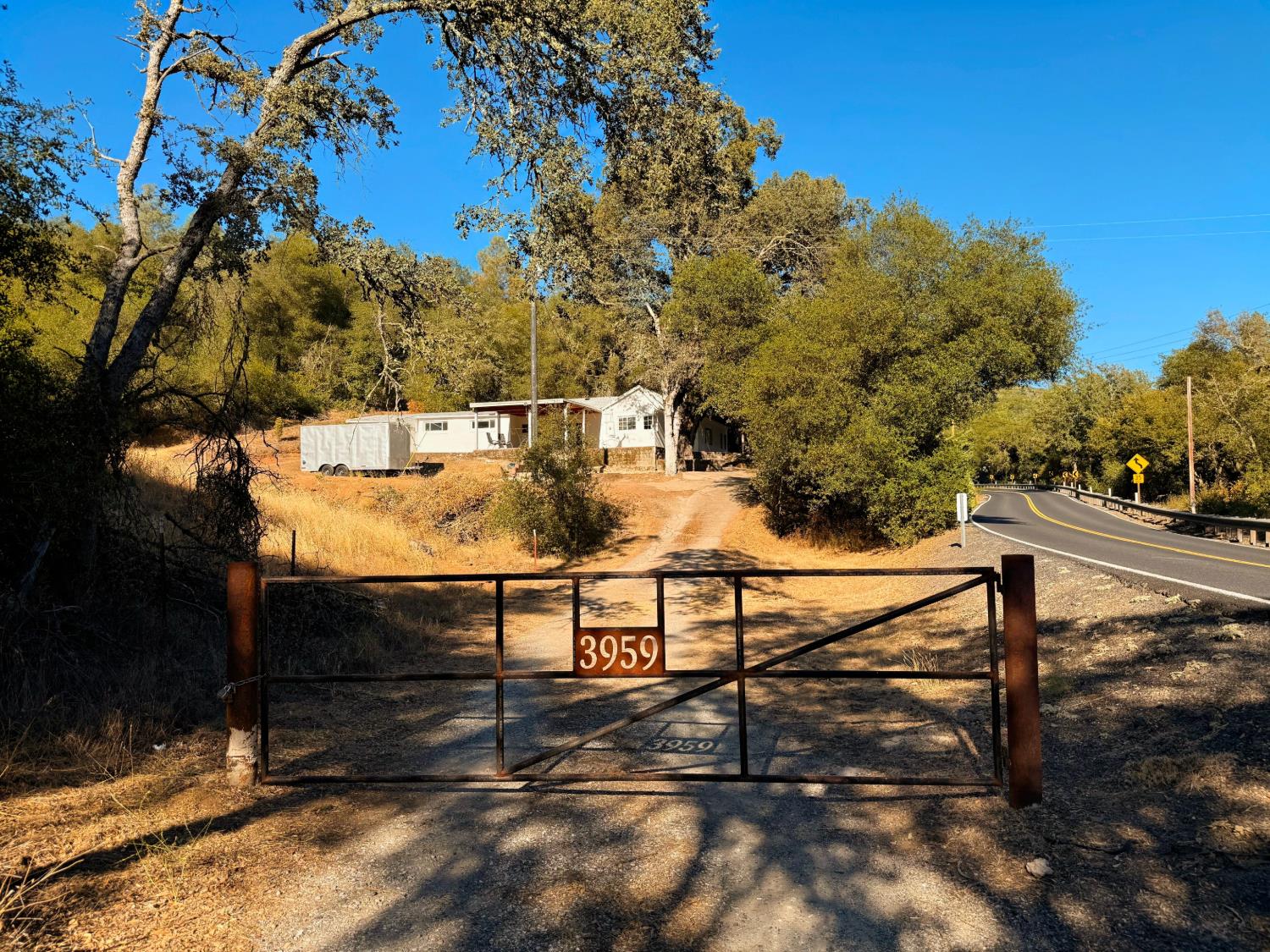 3959 Mountain Ranch Road San Andreas, CA 95249 - Photo 17 of 20 Gallery Image 17