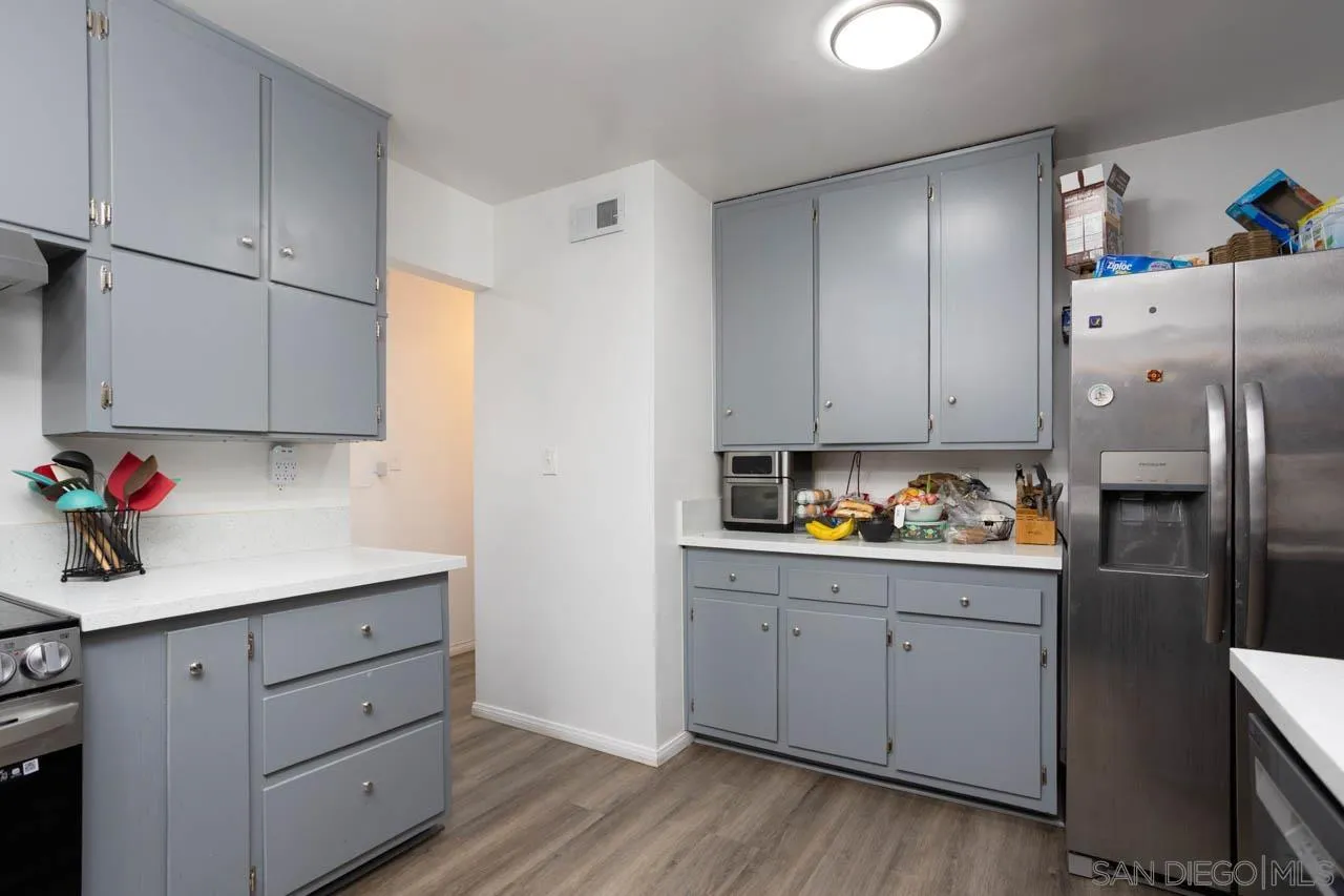 4065 Bancroft Drive Spring Valley, CA 91977 - Photo 13 of 47